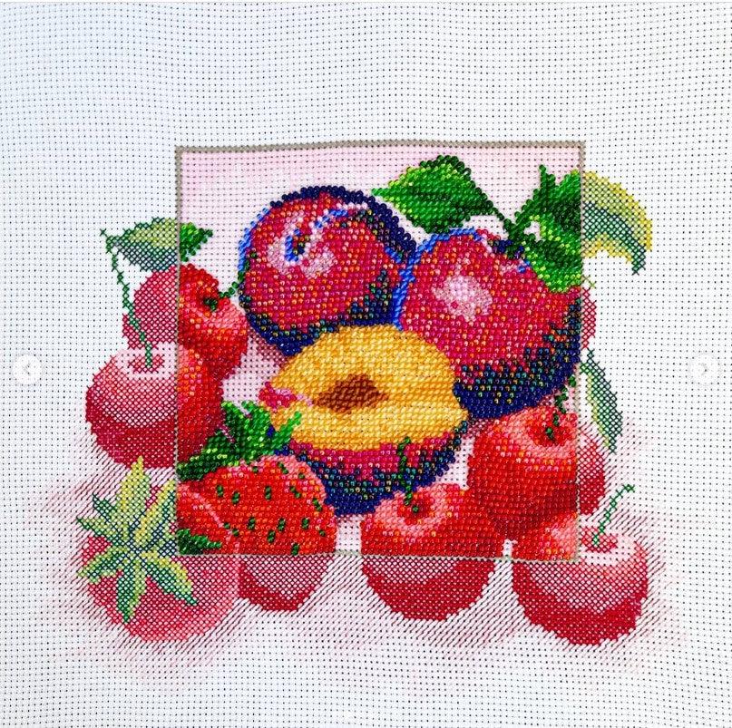 FRUITS, Counted Cross-Stitch Kit, Beadwork kit, Mixed Technique, 14 count Aida, size 23 x 23 cm, Charivna mit | Momentos Magicos (M-72)