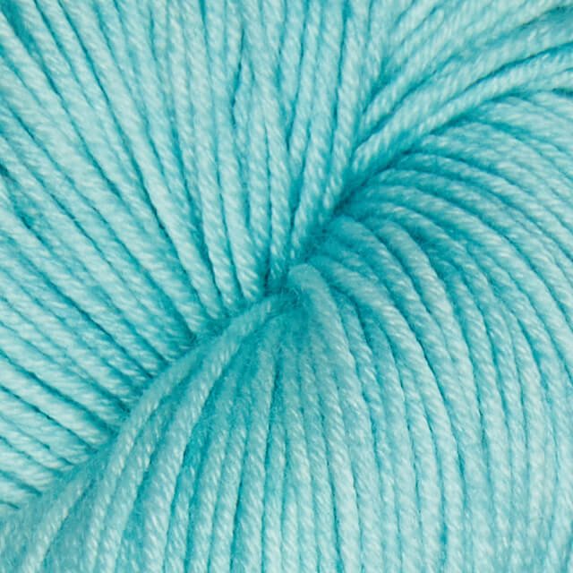 Symfonie Hand Dyed Yarns | VIVA 100% Superwash Merino | SS1010 Mint (Semisolid color)