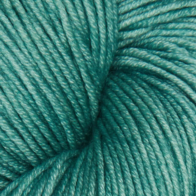 Symfonie Hand Dyed Yarns | VIVA 100% Superwash Merino | SS1029 Sage (Semisolid color)