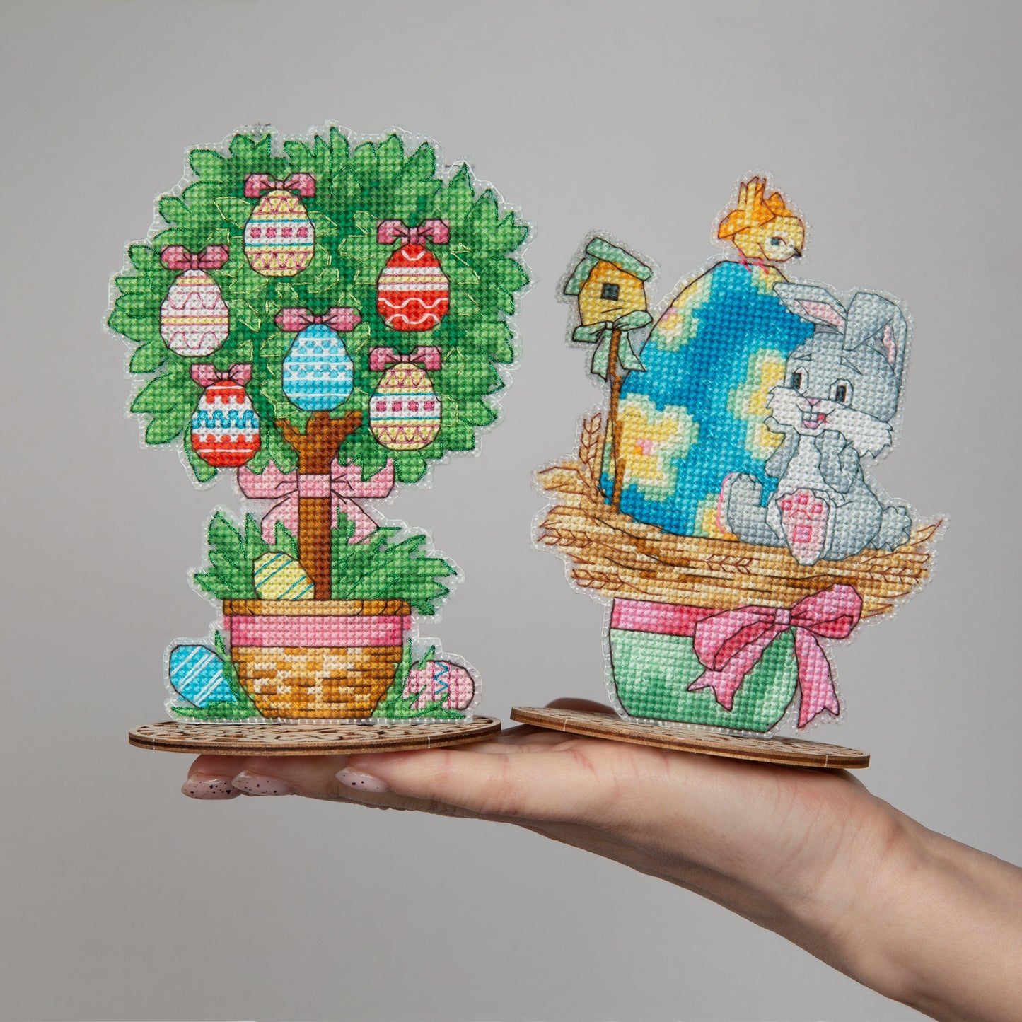 EASTER TREE "Happy Easter!", Counted Cross Stitch Kit, 14 count plastic canvas, size 10,5 x 14 cm, CRYSTAL ART (T-63)
